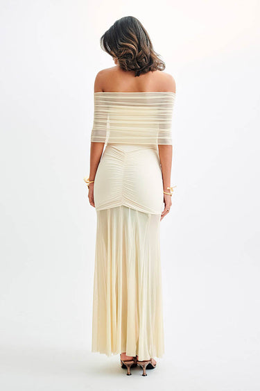 Nocturne Whisper – Fitted Backless Dress